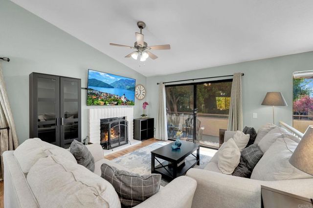 1850 Buckskin Glen, Escondido, CA 92027