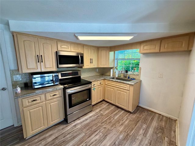 9331 RAINBOW LANE, Port Richey, FL 34668