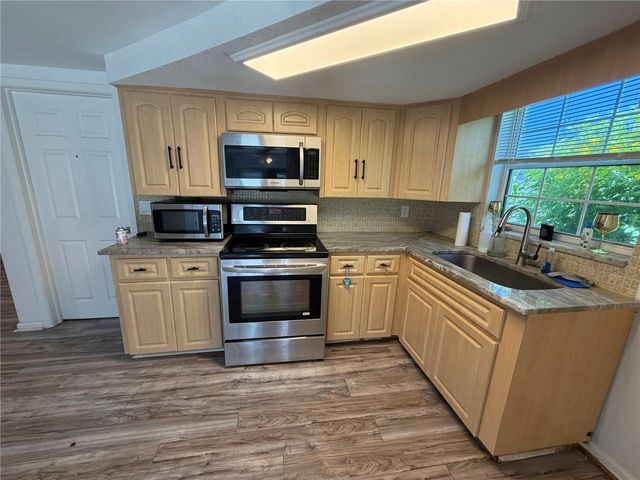 9331 RAINBOW LANE, Port Richey, FL 34668