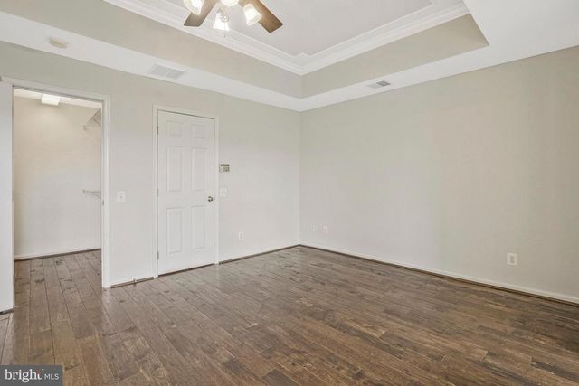 6340 WALKING LN, Alexandria, VA 22312