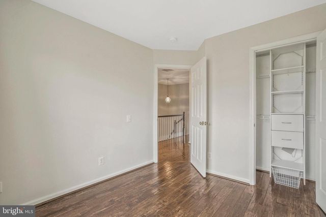 6340 WALKING LN, Alexandria, VA 22312