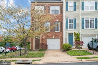 6340 WALKING LN, Alexandria, VA 22312