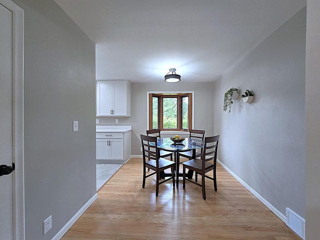 W136N7015 Claas ROAD, Menomonee Falls, WI 53051