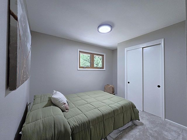 W136N7015 Claas ROAD, Menomonee Falls, WI 53051