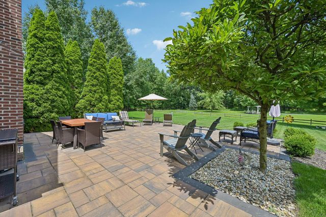 7355 Upper Cambridge Way, Westerville, OH 43082
