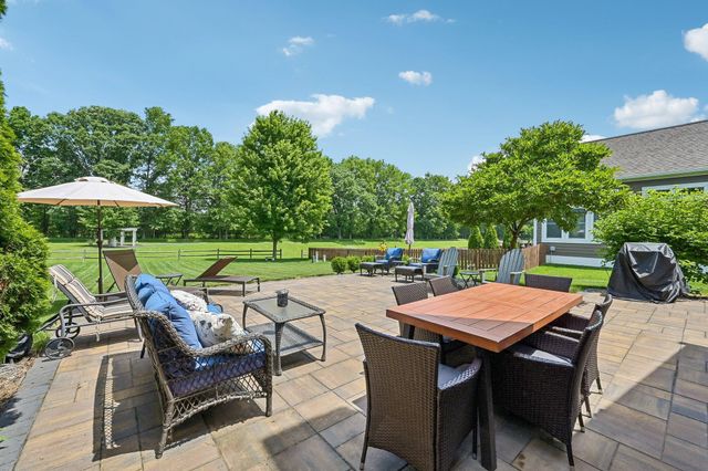 7355 Upper Cambridge Way, Westerville, OH 43082