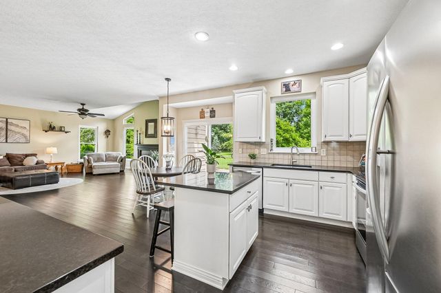 7355 Upper Cambridge Way, Westerville, OH 43082