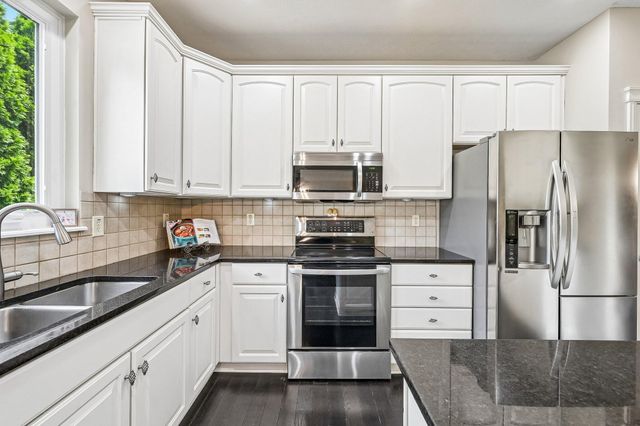 7355 Upper Cambridge Way, Westerville, OH 43082