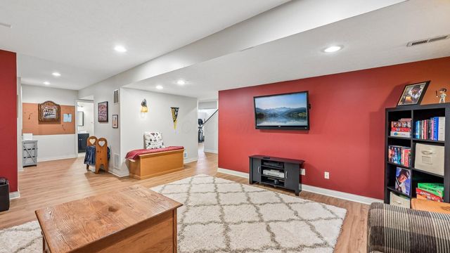 7355 Upper Cambridge Way, Westerville, OH 43082