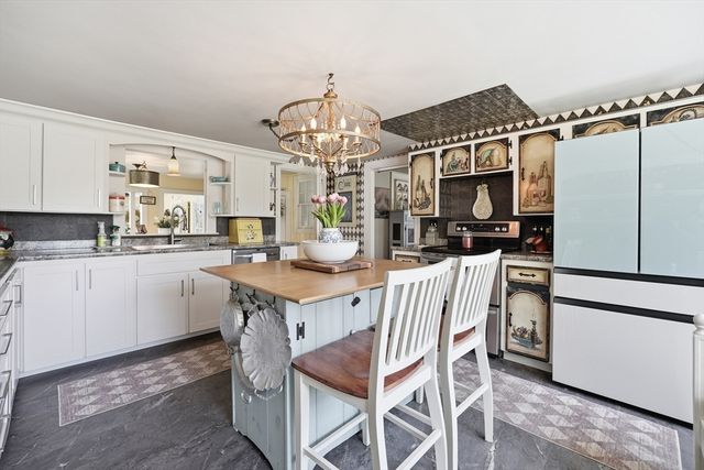 16 Brigham Rd, Paxton, MA 01612