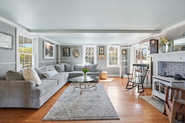 16 Brigham Rd, Paxton, MA 01612