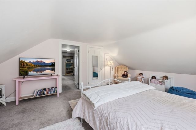16 Brigham Rd, Paxton, MA 01612