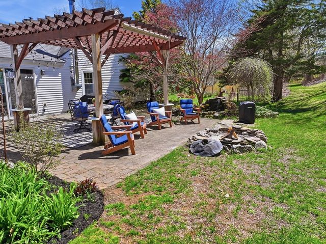 16 Brigham Rd, Paxton, MA 01612