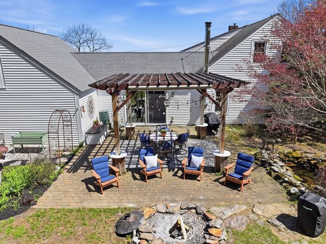 16 Brigham Rd, Paxton, MA 01612