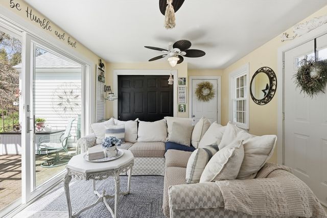 16 Brigham Rd, Paxton, MA 01612