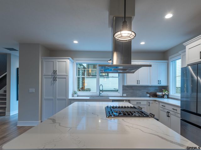 567 Blue Sage Boulevard, Lincoln, NE 68521