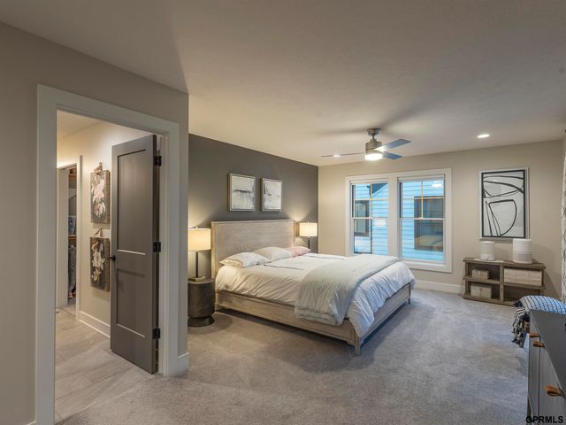 567 Blue Sage Boulevard, Lincoln, NE 68521