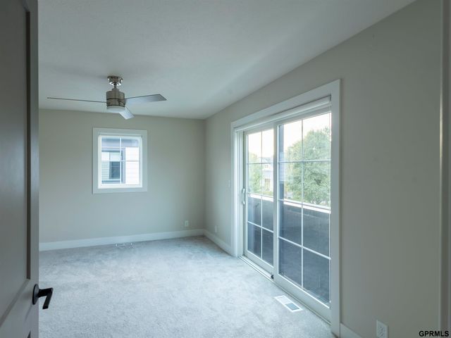 567 Blue Sage Boulevard, Lincoln, NE 68521