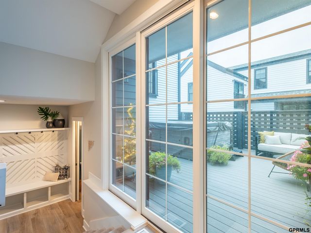 567 Blue Sage Boulevard, Lincoln, NE 68521