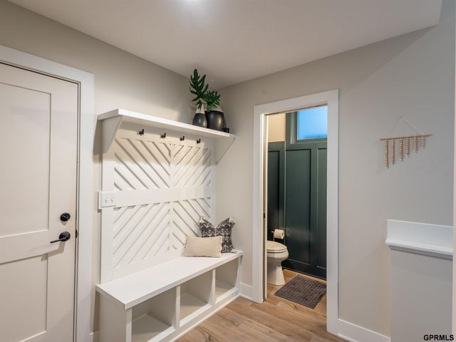 567 Blue Sage Boulevard, Lincoln, NE 68521