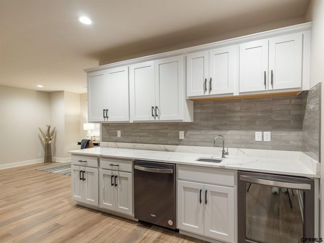 567 Blue Sage Boulevard, Lincoln, NE 68521