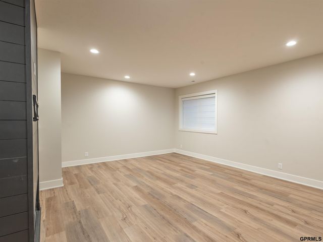 567 Blue Sage Boulevard, Lincoln, NE 68521