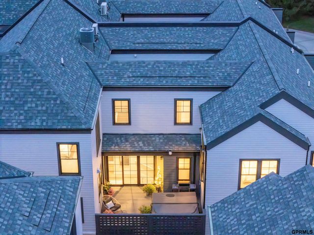 567 Blue Sage Boulevard, Lincoln, NE 68521
