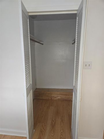 21401 W Hammond Drive D1, Porter, TX 77365