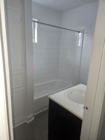 21401 W Hammond Drive D1, Porter, TX 77365