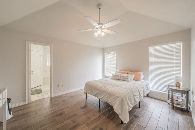 425 Madison Place, Ponder, TX 76259