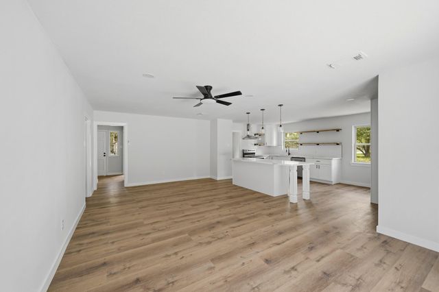 5926 Warm Springs Road, Houston, TX 77035