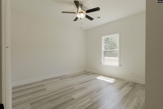 1515 Paul Street E, Sumter, SC 29153