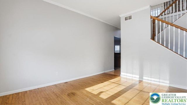 106 Swartsburo Drive, Lehman Twp, PA 18371