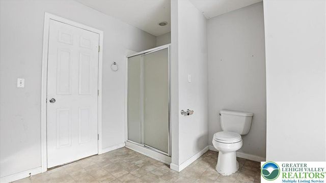 106 Swartsburo Drive, Lehman Twp, PA 18371