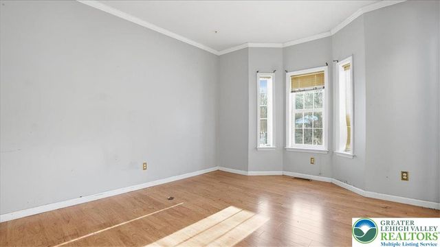 106 Swartsburo Drive, Lehman Twp, PA 18371