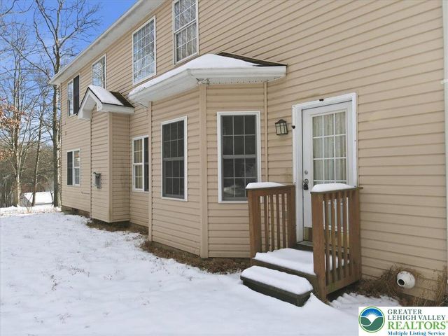 106 Swartsburo Drive, Lehman Twp, PA 18371