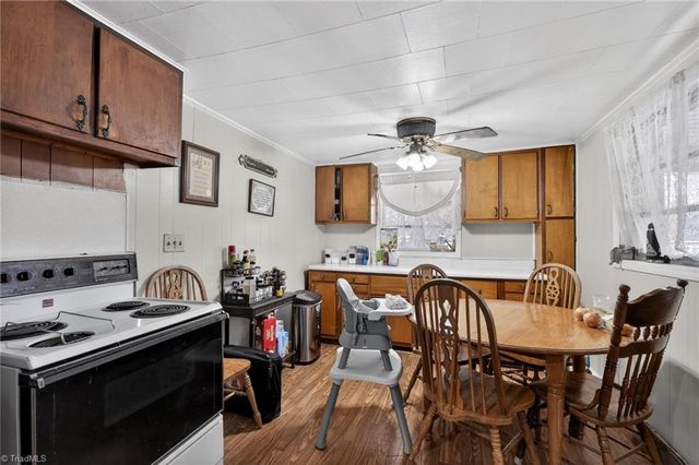 612 School Street, Walnut Cove, NC 27052