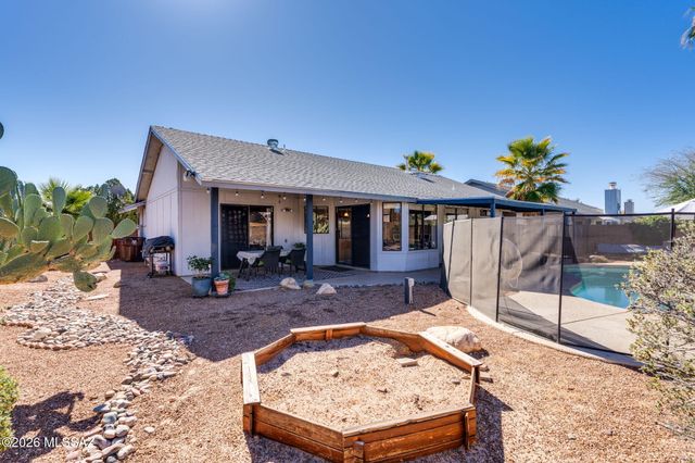 1480 W Canyon Shadows Lane, Tucson, AZ 85737