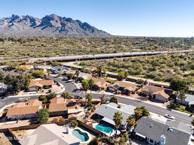 1480 W Canyon Shadows Lane, Tucson, AZ 85737