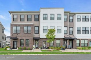 31 Midway Road N, Eatontown, NJ 07724