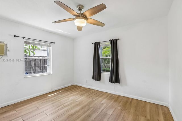 5364 NE 2nd Avenue, Oakland Park, FL 33334