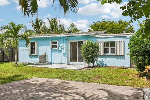 5364 NE 2nd Avenue, Oakland Park, FL 33334