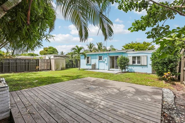 5364 NE 2nd Avenue, Oakland Park, FL 33334