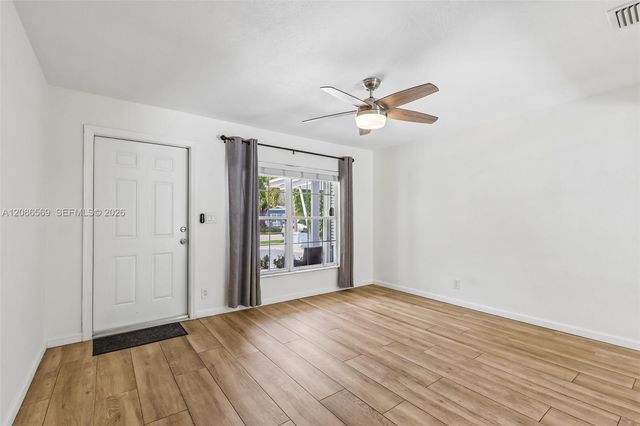 5364 NE 2nd Avenue, Oakland Park, FL 33334