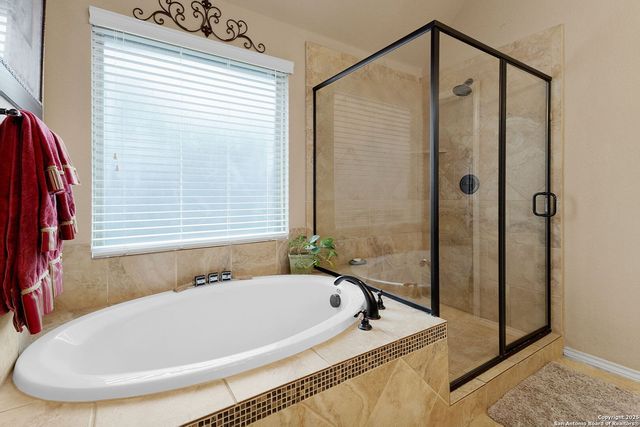 2194 Pioneer, Seguin, TX 78155