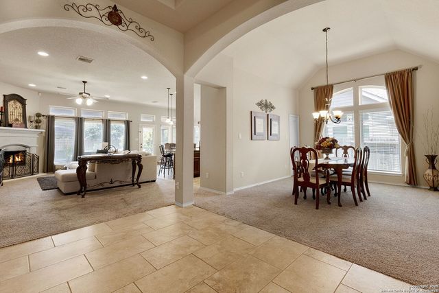 2194 Pioneer, Seguin, TX 78155