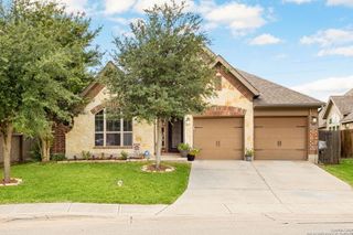 2194 Pioneer, Seguin, TX 78155