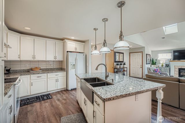 230 105th Street E, Tacoma, WA 98455