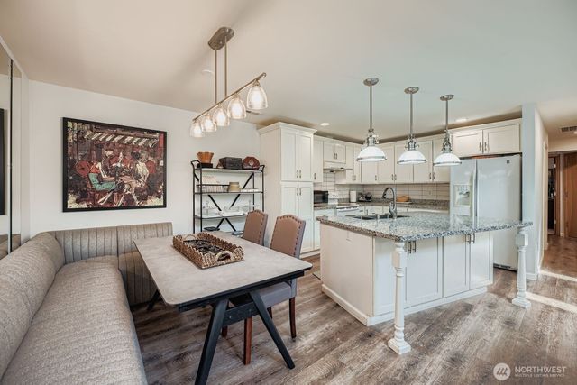 230 105th Street E, Tacoma, WA 98455