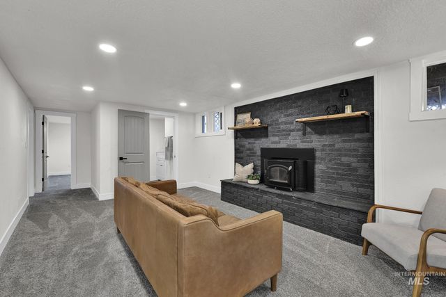 22996 Blessinger Rd, Star, ID 83669